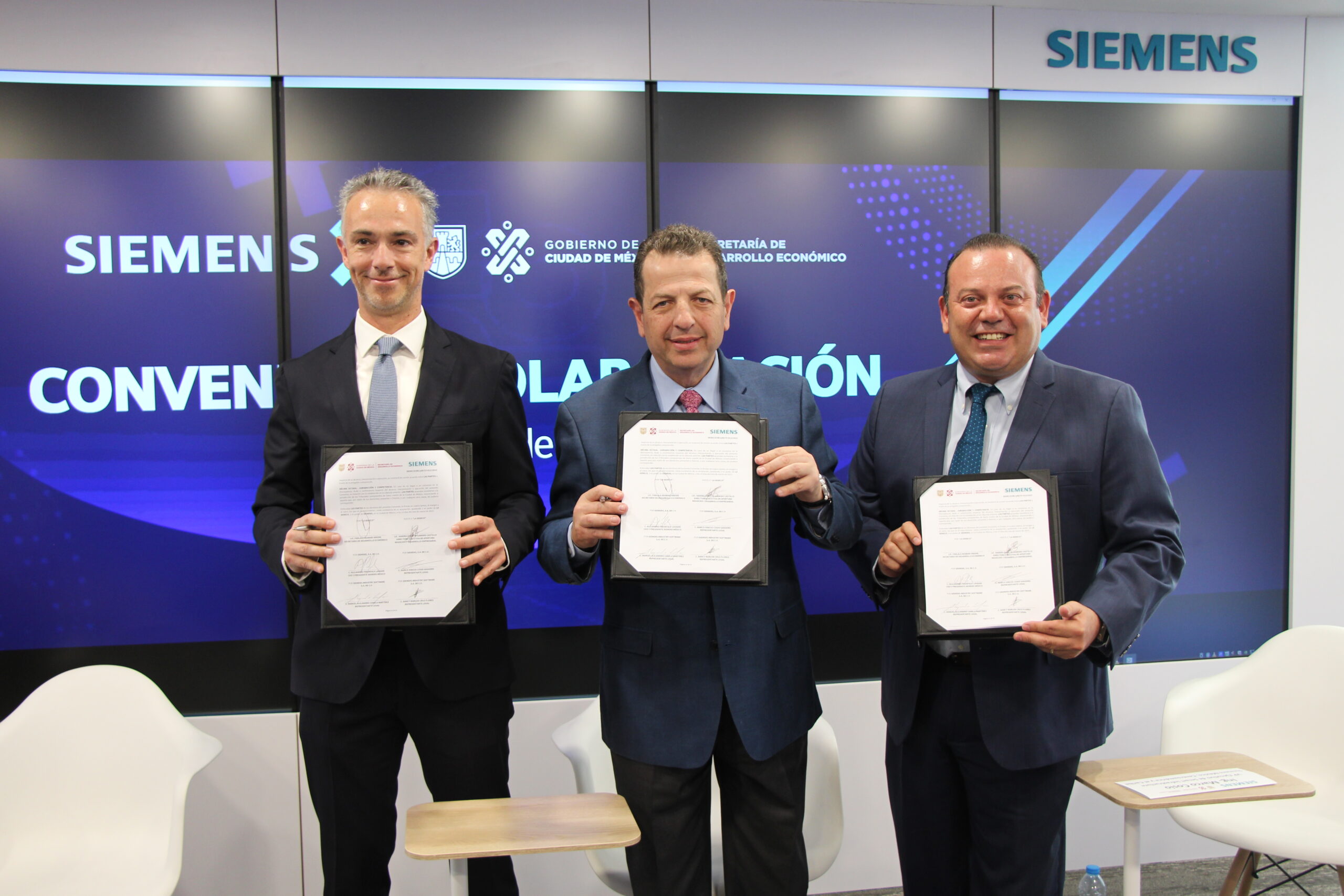 Firman Siemens México y SEDECO acuerdo de colaboración de