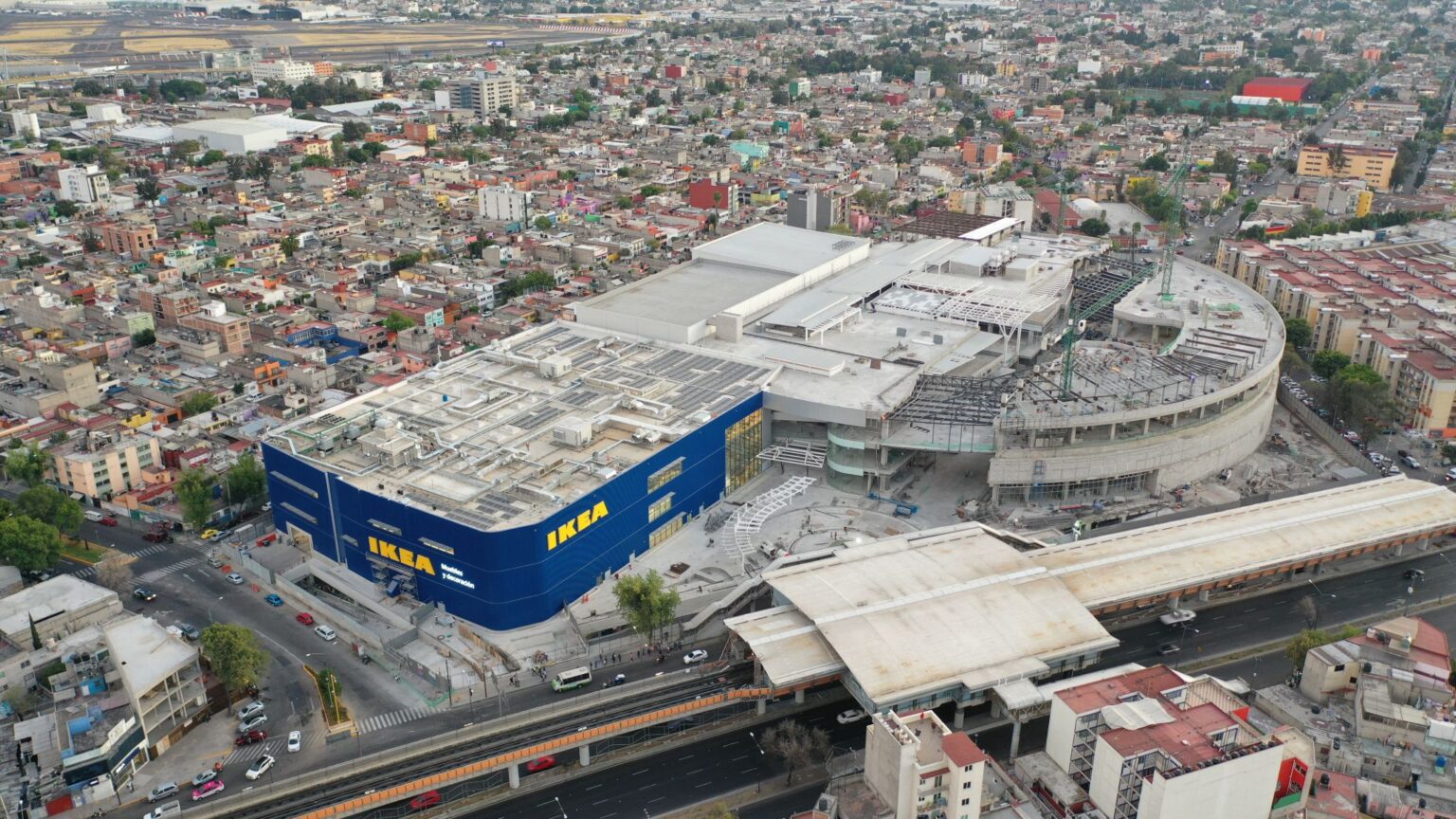 Ikea inaugura su primera tienda en México IKEA México