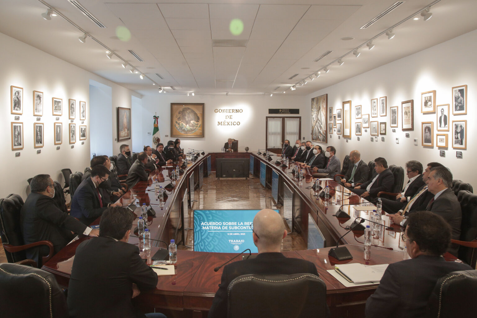 IP, gobierno y sindicatos logran acuerdo sobre outsourcing