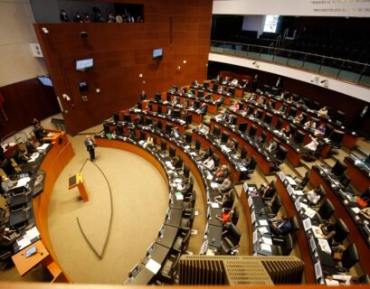 Monreal Senado EU