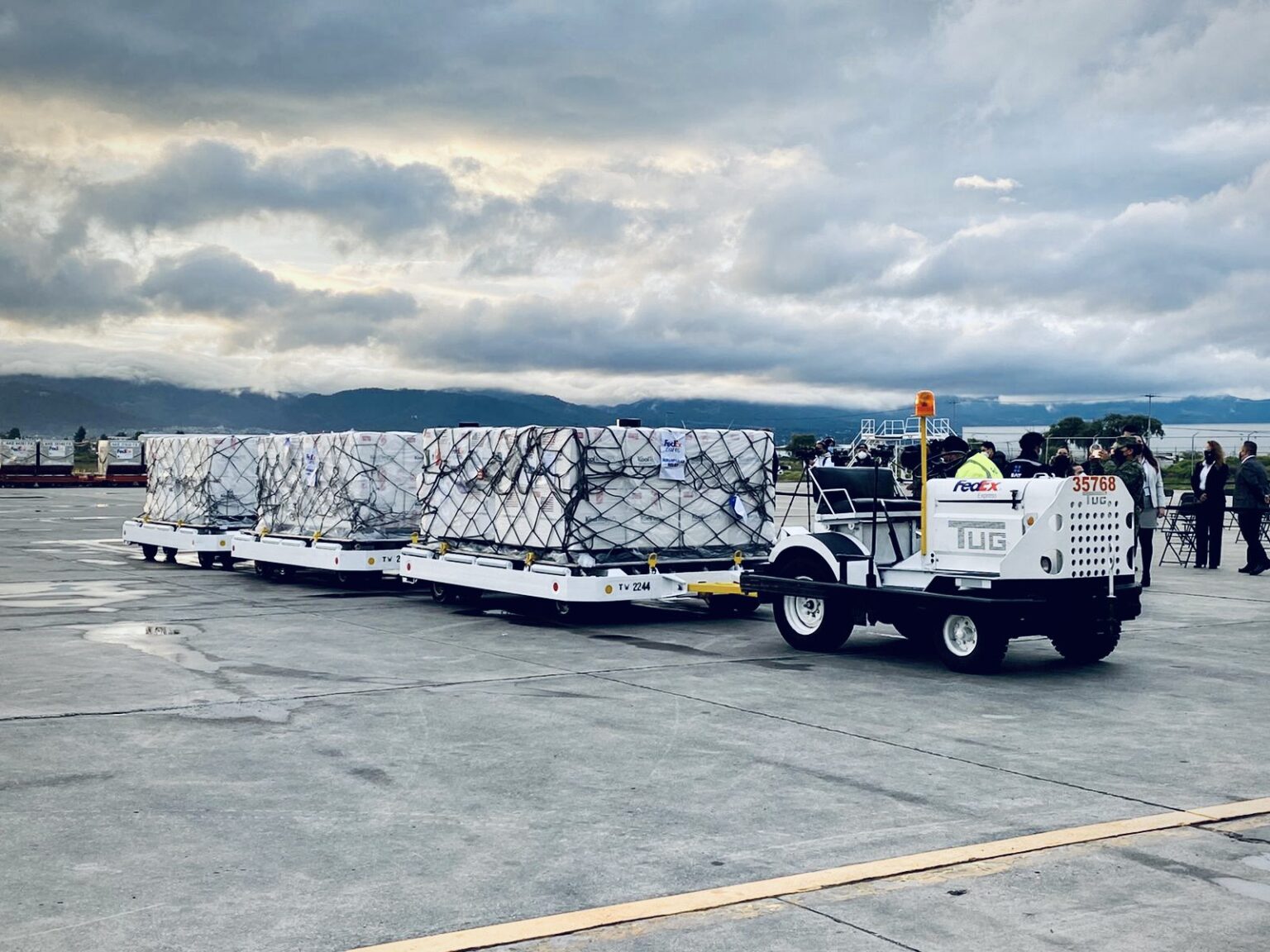 México adquirió 35 millones de vacunas CanSino con empresa fantasma CanSino