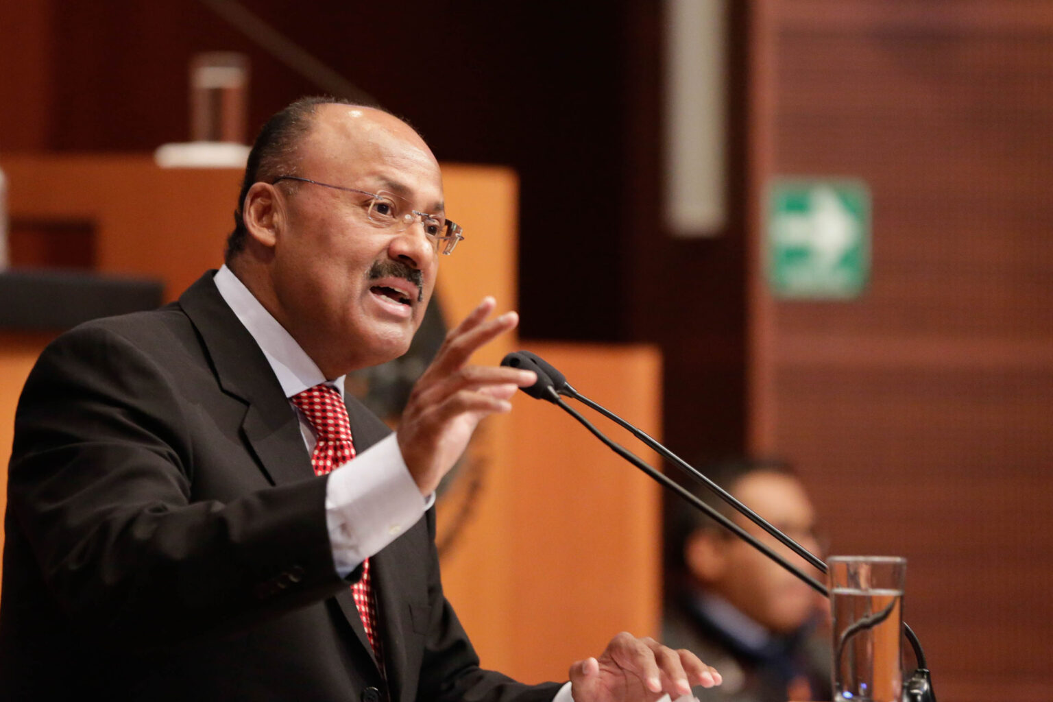 René Juárez Cisneros, ex gobernador de Guerrero, fallece por COVID-19