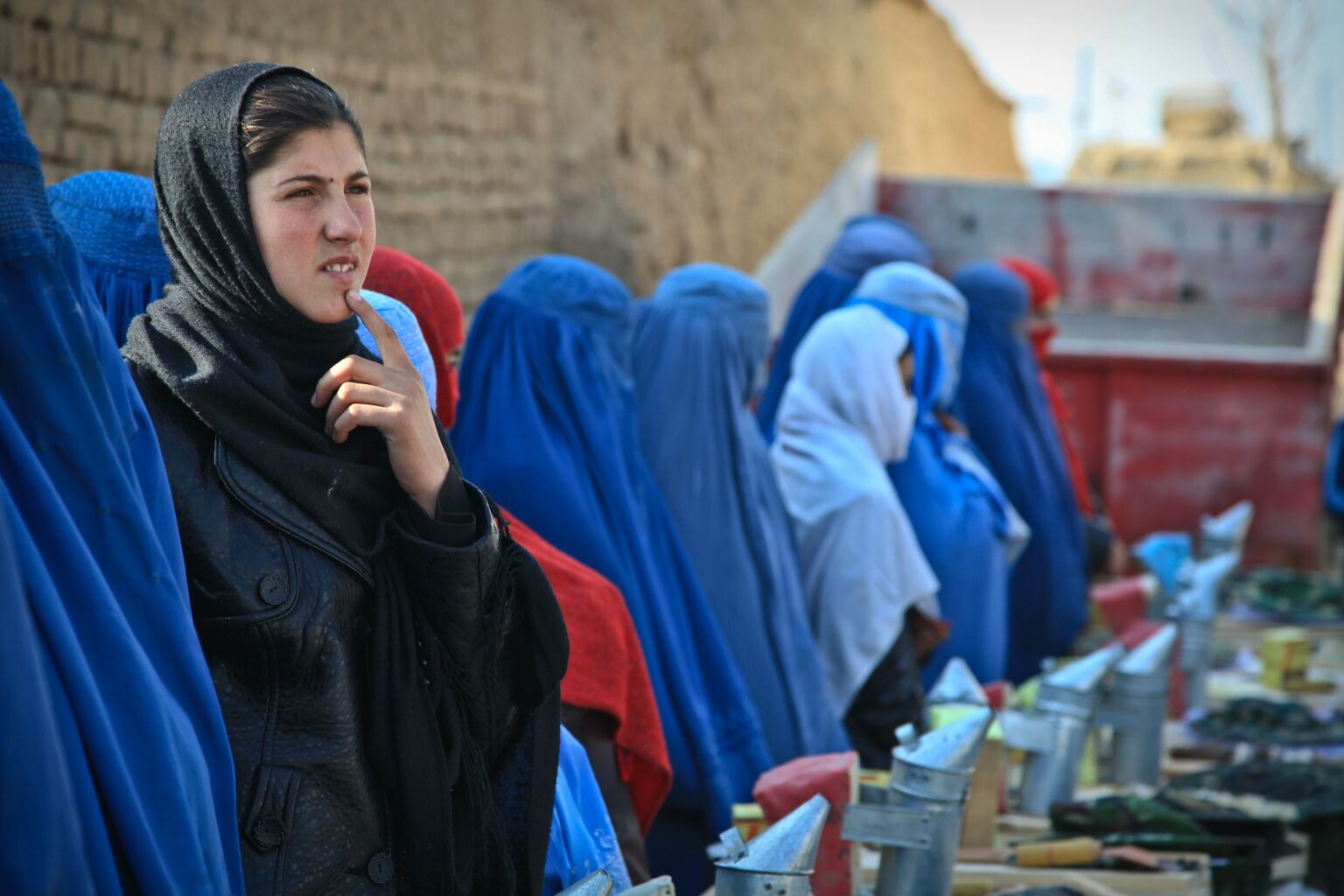 Futuro de las mujeres afganas emprendedoras tras regreso de talibanes mujeres- afganistan