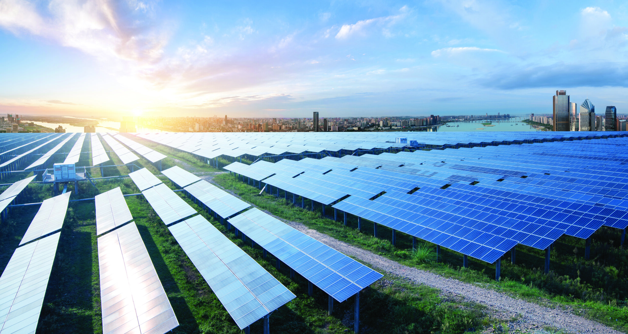 Солнечная энергия экологически чистая. Солнечные панели Eco Green Energy. Солнечная фотоэлектрическая панель PV. Альтернативная Энергетика новой Зеландии. Energy Green Китай.