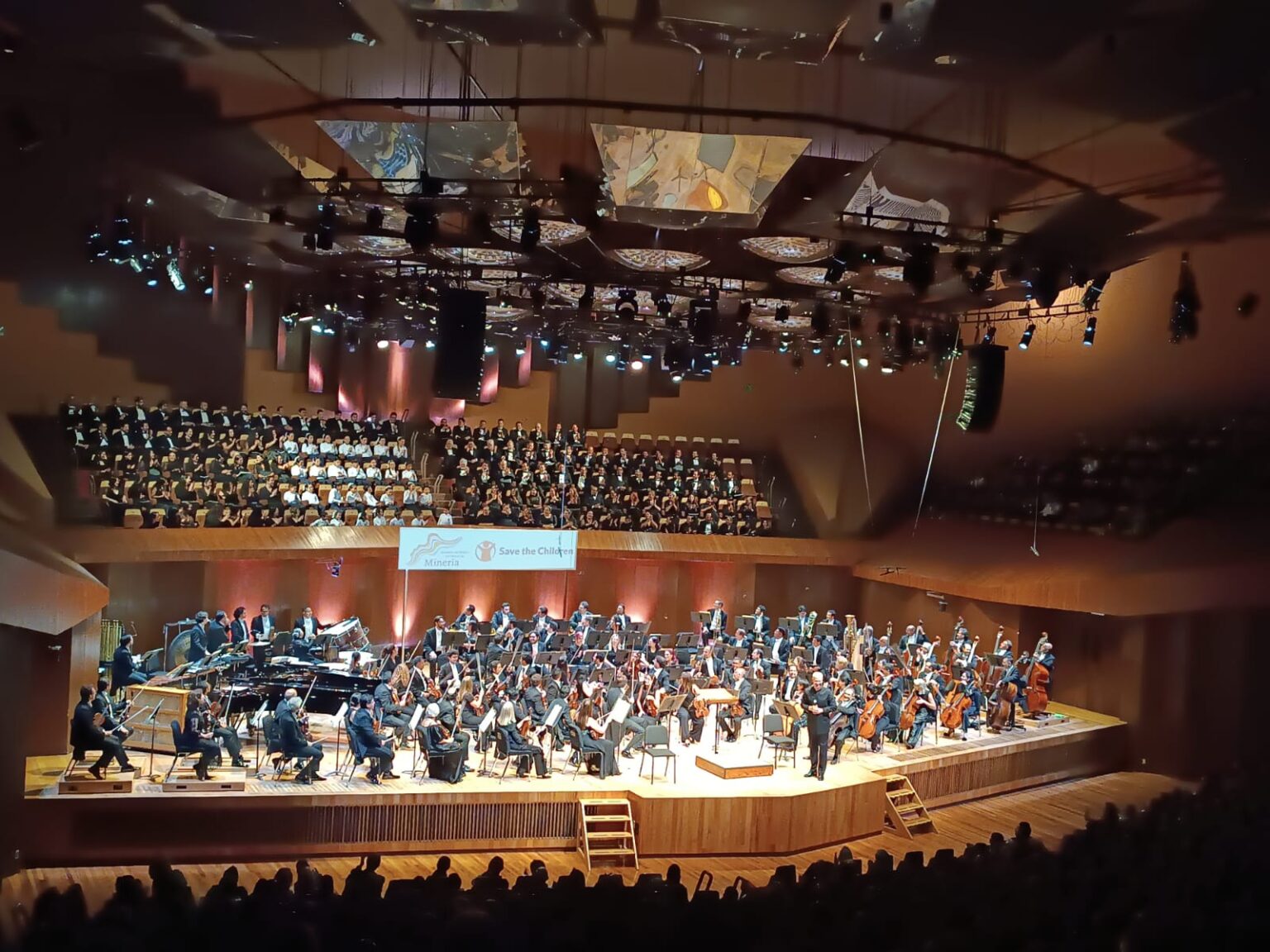 Realiza Save the Children una gala a favor de la niñez Gala