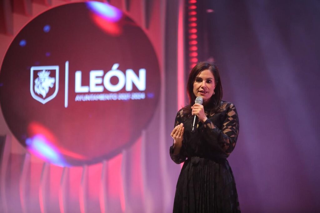León