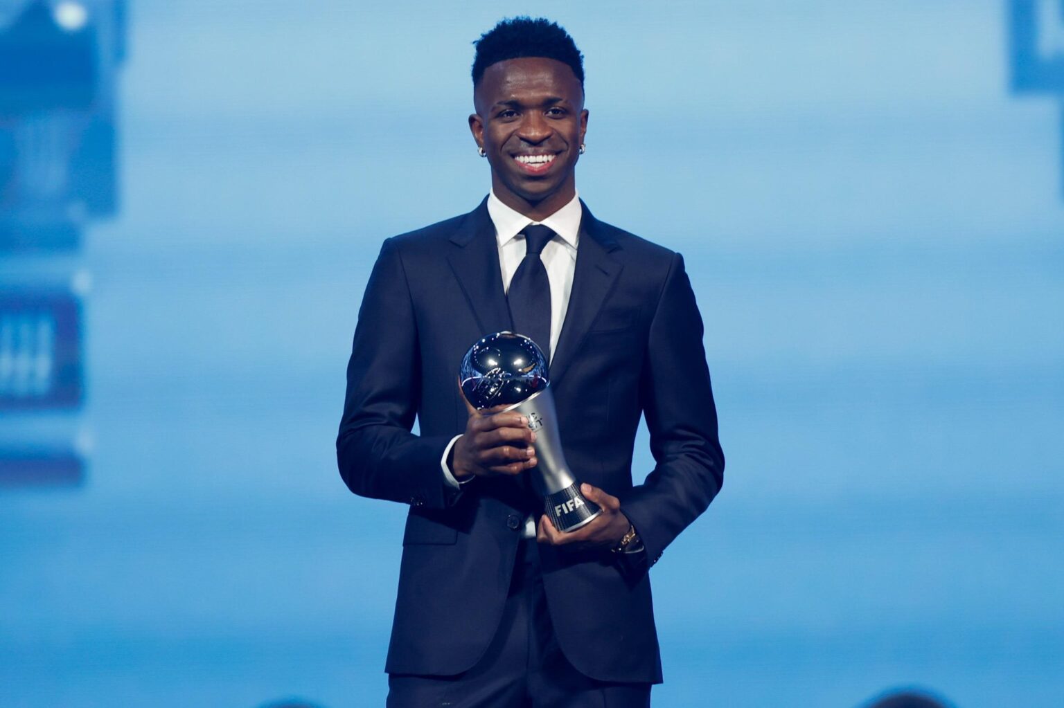 Vinícius Jr. recibe el premio The Best como mejor jugador del mundo Vinicius Jr