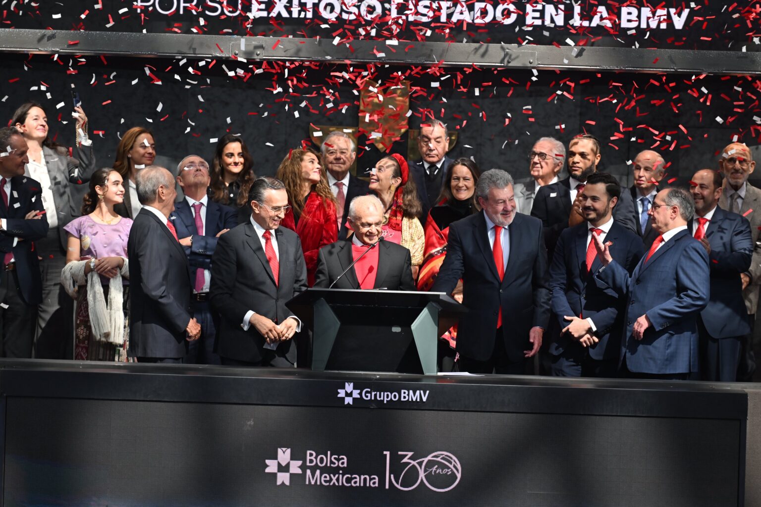 Hacen su debut los Diablos Rojos del México en la Bolsa Mexicana de Valores Debut
