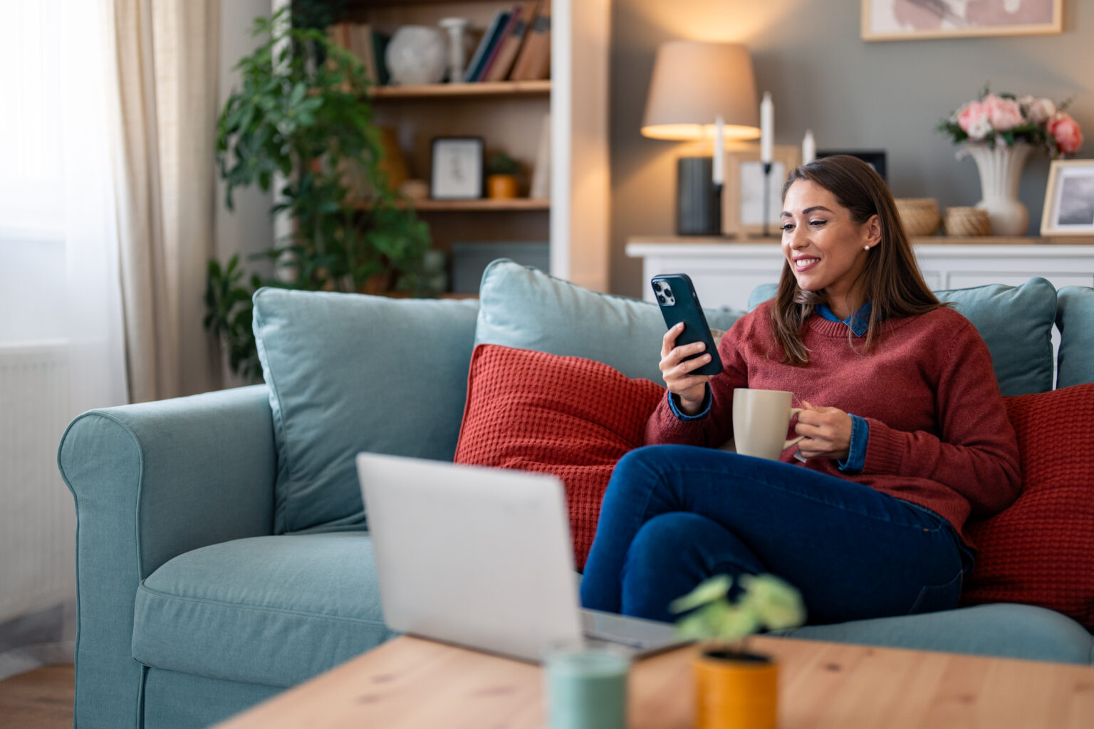 ¿Estás buscando conectividad pero no sabes cuál servicio de internet contratar? Servicio de internet