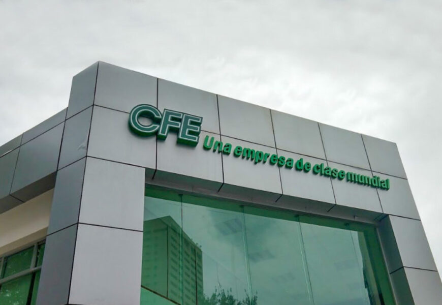 La CFE obtuvo ganancias en el primer semestre de 2025, pero su deuda con proveedores se mantiene en niveles históricamente altos.
