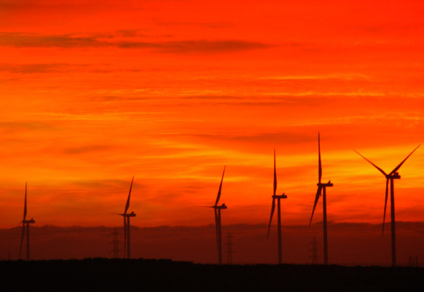 El parque eólico Panabá en Yucatán tendrá 22 turbinas y generará 99 MW para abastecer a 150 mil hogares; iniciará su construcción este año.