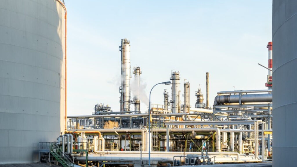 La planta de fertilizantes en Veracruz tendrá inversión mixta y se construirá sobre una instalación existente en Poza Rica y Coatzintla.