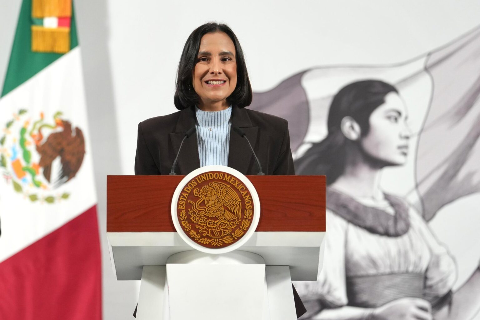 Anuncian primeras plantas termosolares de CFE termosolares