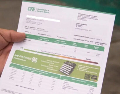 La CFE desmintió que exista un descuento en recibos de luz con credencial del INAPAM y alertó a adultos mayores sobre intentos de fraude.