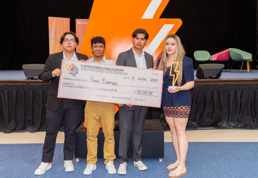 Estudiantes del Tec de Monterrey crearon FREENERGY, un proyecto que genera energía limpia con topes viales reciclados.