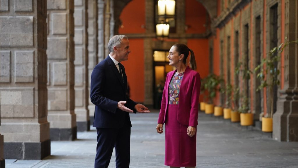 México y Canadá acuerdan plan energético conjunto con foco en transición verde y redes inteligentes El Plan de Acción México–Canadá 2025–2028 prioriza transición energética, redes inteligentes y minería sostenible, con proyectos conjuntos.