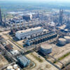 Pemex lanzó una oferta de recompra de bonos por 9,900 mdd con vencimientos entre 2026 y 2029, respaldada por financiamiento del Gobierno.