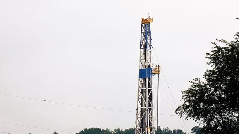 Según estimaciones, México podría sumar 700,000 barriles diarios con recursos shale, que concentran 57% del potencial prospectivo nacional.