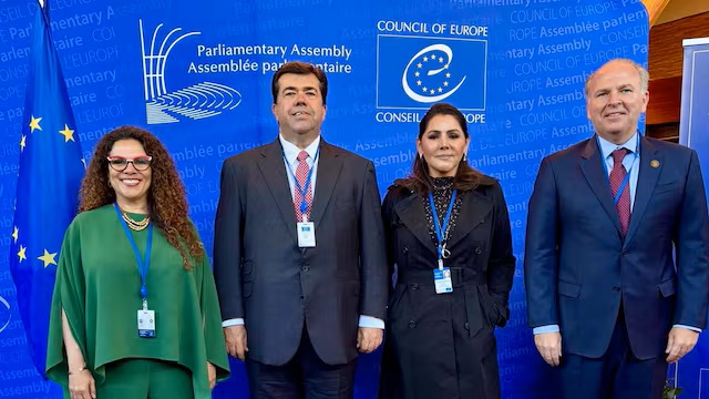 Reafirma Pedro Haces Barba importancia de partidos políticos libres en democracias modernas: APCE 2025 pedro