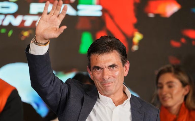 rodrigo paz