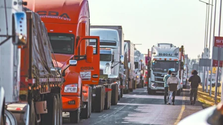 Coparmex exige soluciones urgentes ante bloqueos de transportistas y campesinos