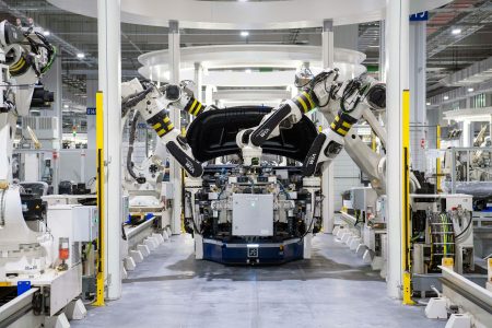 INA: la producción de autopartes en México se recupera y estabiliza