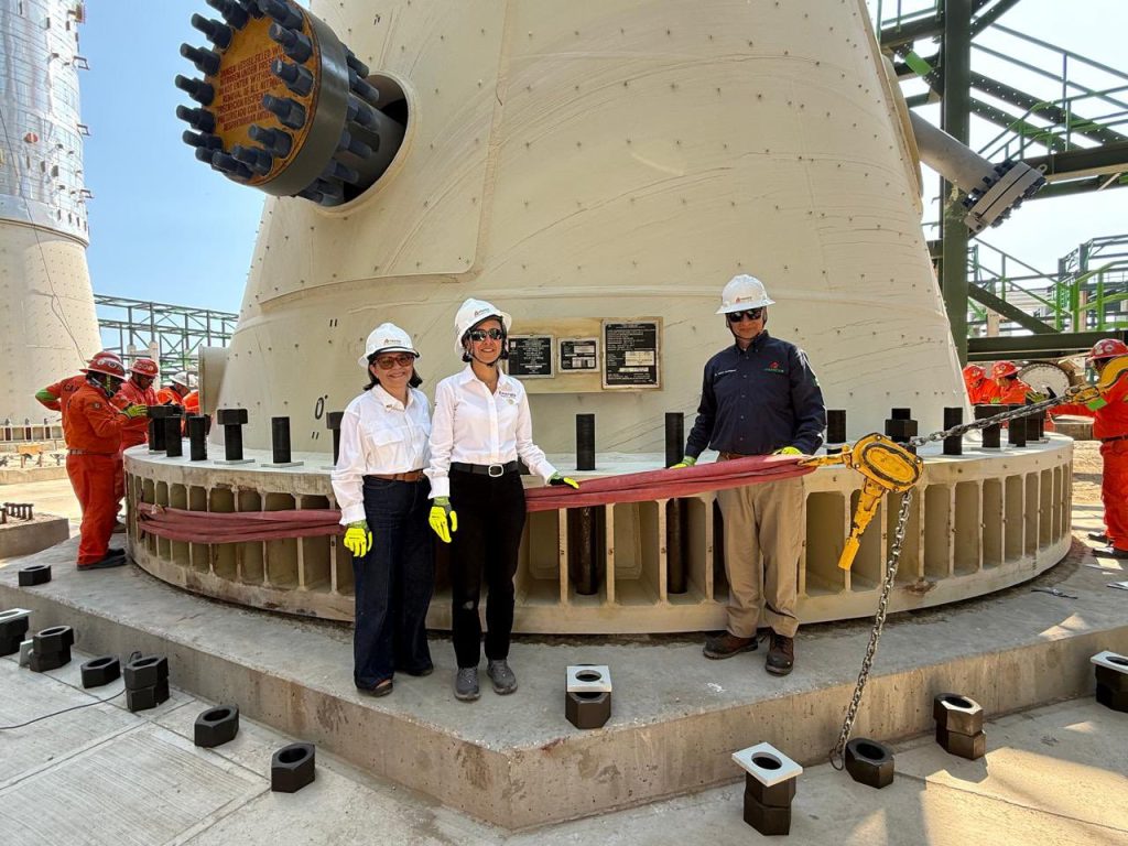 Refinería de Salina Cruz: instalan reactor de hidrotratamiento para mejorar calidad de combustibles