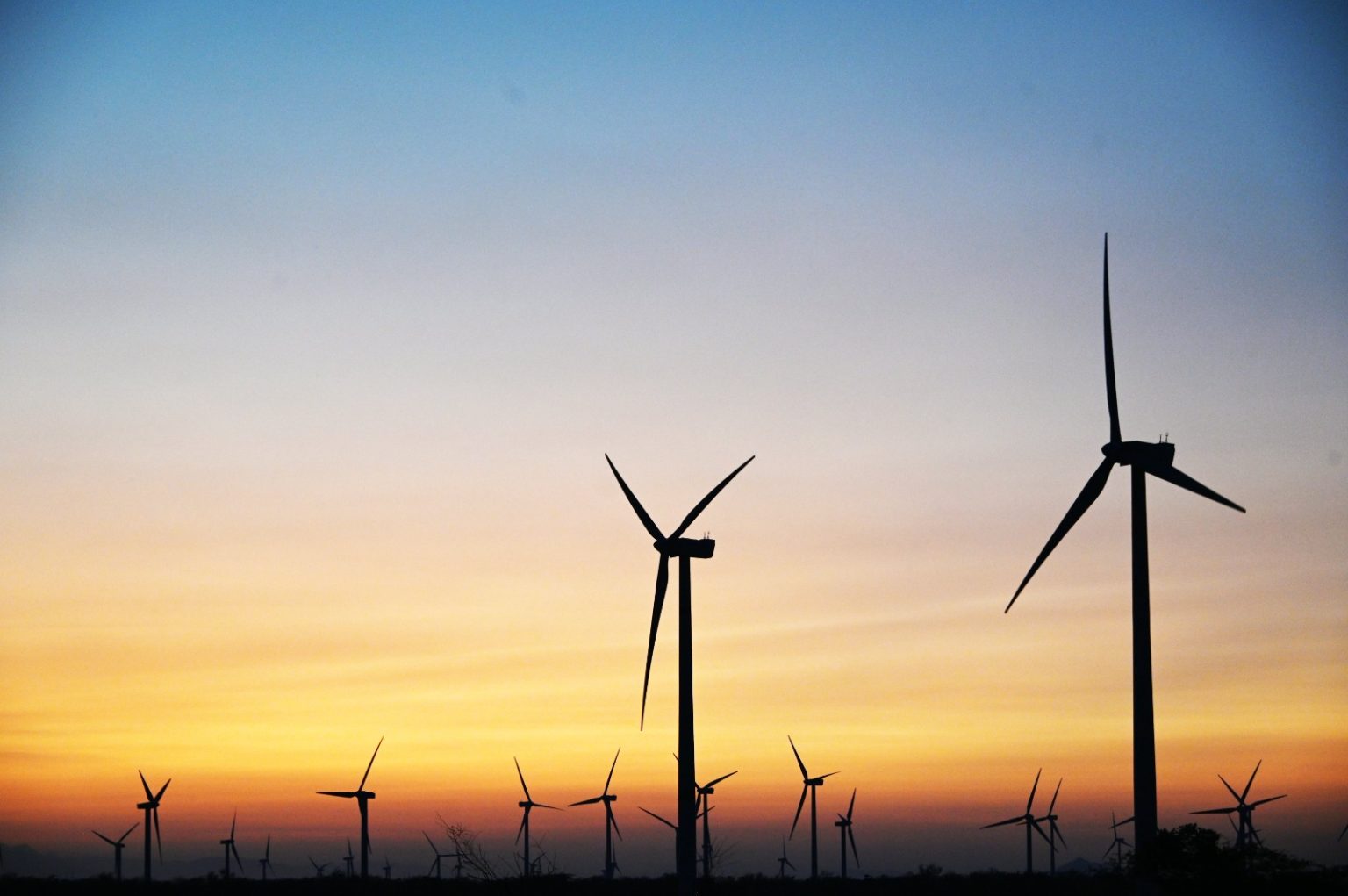 Energía limpia, beneficios verdes para las empresas