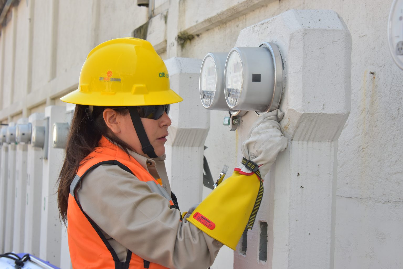 CFE impulsa la digitalización de medidores para mejorar la medición del consumo eléctrico
