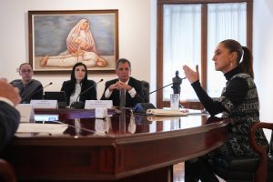 Sheinbaum pide a banqueros respaldo financiero para proyectos de energía e infraestructura