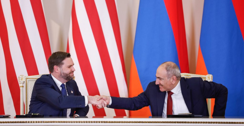 Estados Unidos impulsa energía nuclear en Armenia Armenia