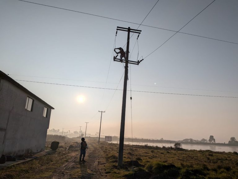CFE reporta 16,449 obras concluidas para ampliar la cobertura eléctrica en México
