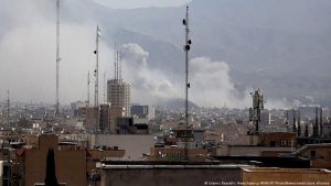 Trump y Netanyahu anuncian la muerte del líder supremo iraní en ataques conjuntos; Teherán lo niega