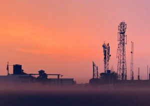 Qué enseñan los últimos movimientos del crudo sobre riesgo, volatilidad y precios al consumidor crudo