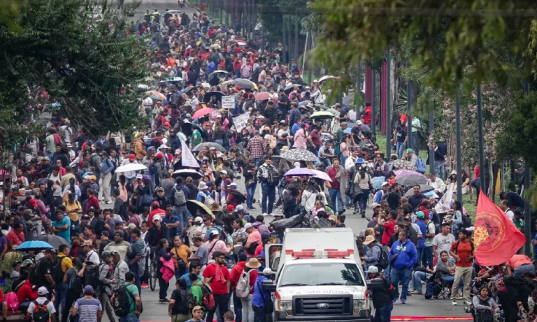 Protestas acompañan inicio del Mundial 2026 en CDMX